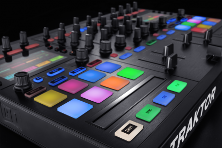 Native Instruments announces TRAKTOR KONTROL S5 compact all-in-one DJ system