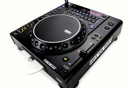 Reloop announces the RMP-4 hybrid multi media player