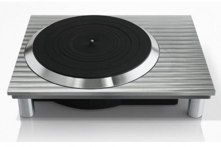 Panasonic to Unveil Technics Direct Drive Analog Turntable Prototype