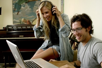 Listen and Share Your Music with Apogee Quality