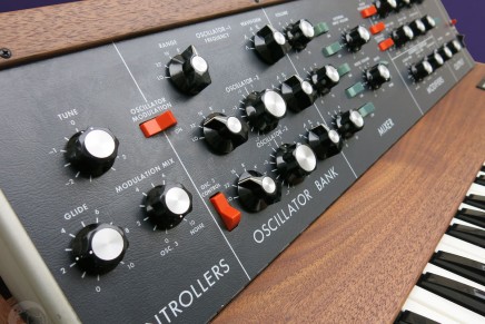 Bob Moog foundation announces 2016 raffle for vintage Minimoog synthesizer