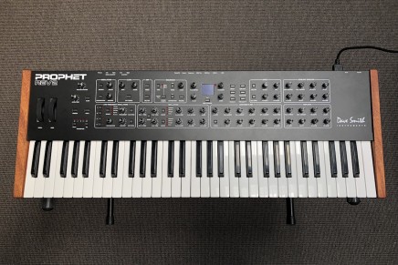 Dave Smith Instruments Prophet REV2 – Gearjunkies review