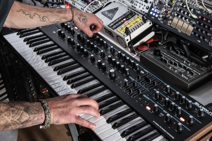 Novation announces Summit 16 voices polyphonic synthesizer