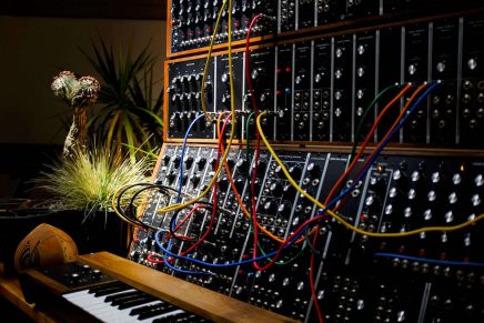 Moog Music Celebrates Mort Garson’s ‘Mother Earth’s Plantasia’ June 18 at Brooklyn Botanic Garden