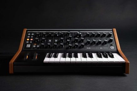 Moog Introduces Subsequent 25 paraphonic synthesizer