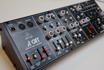 Gearjunkies video – Behringer CAT synthesizer review and sounds