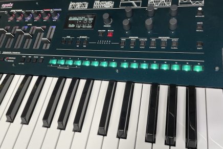 Gearjunkies video – The Korg opsix altered FM synthesizer in 31 minutes