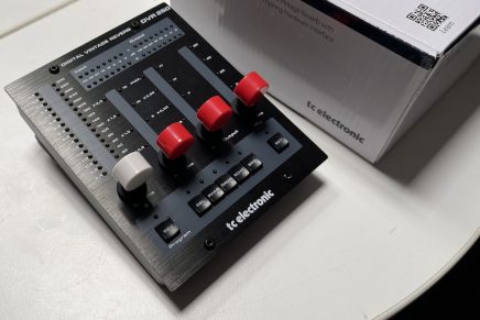 Gearjunkies video – TC Electronic DVR 250DT Reverb controller