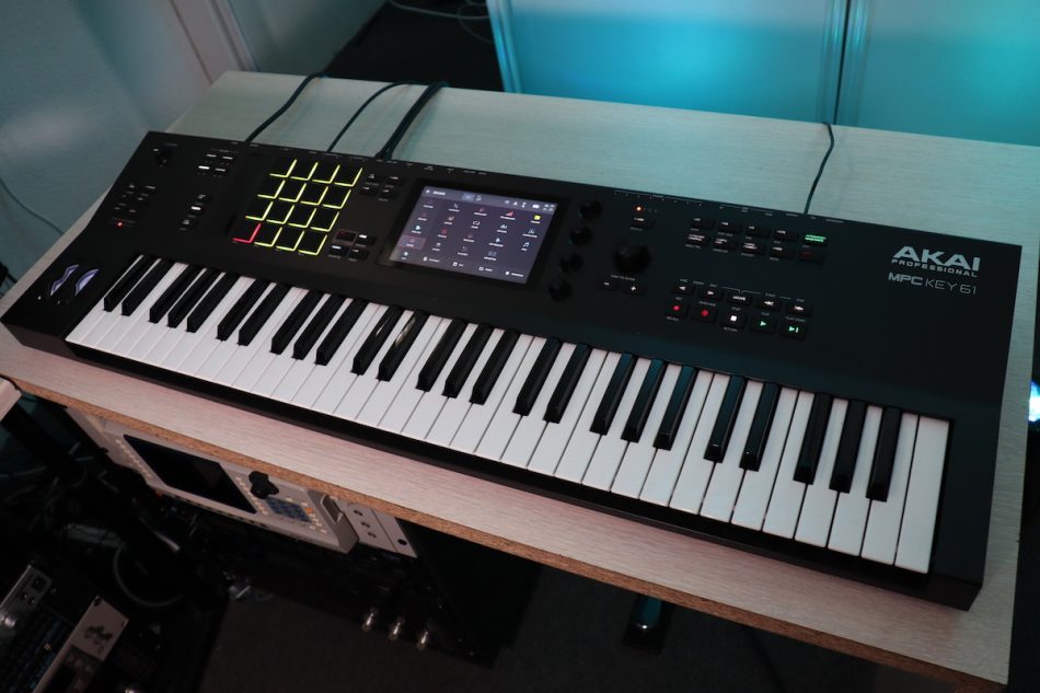 Gearjunkies video – The Akai MPC Key 61 workstation in 35 minutes