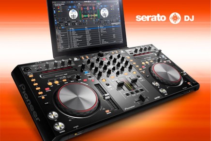 Pioneer DDJ-S1 now bundled with Serato DJ Software