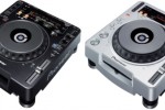 Pioneer updates the CDJ1000MK2 and the CDJ800