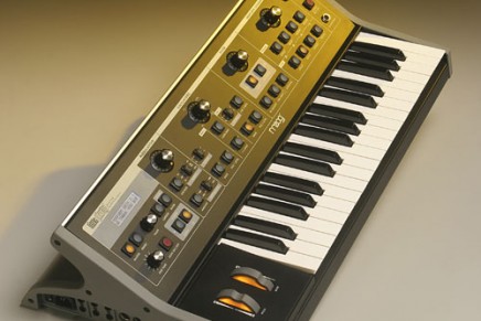 Moog Music announces the Little Phatty Stage Edition